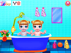Twins Lovely Bathing Time - Girls - DOLLMANIA.COM