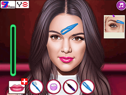 Jenner Lip Doctor - Girls - DOLLMANIA.COM